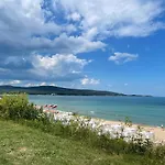 Sea View Апартаменты *