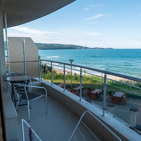 Sea View Apartment Primorsko